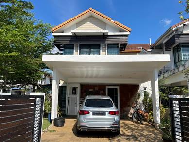 Below Market End lot Bandar Bukit Raja, Jalan Makyong Hse For Sale