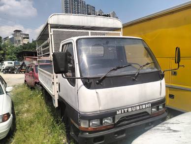 2002 / 2003 Mitsubishi Canter FB511 2.8 Diesel