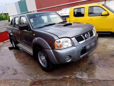 Nissan FRONTIER 4x4 2.5 (M) 2011 Green Engine