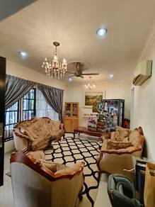 RENOVATED Double Storey Semi D Alam Impian Type Tinta Shah Alam