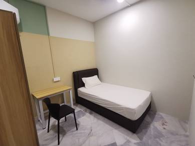 Sri Putramas NEwly Renovated room for rent