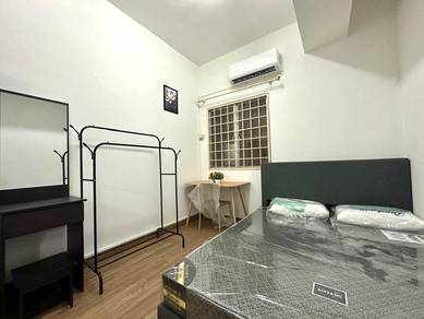 Medium Room For Rent@ Ridzuan Condo Subang ( Brand New  Unit)