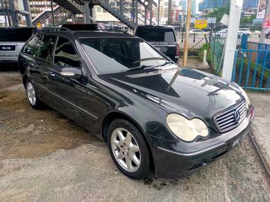 Mercedes Benz C240W AVANTGARDE (CBU) 2.6 (A)
