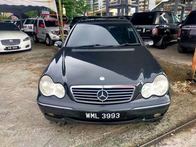 Mercedes Benz C240W AVANTGARDE (CBU) 2.6 (A)