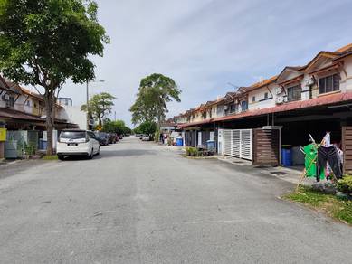 Double Storey Terrace Bandar Saujana Putra