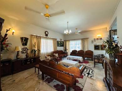 [Partial Furnish] Prime Area 2 Storey Bungalow Seksyen 11 Shah Alam