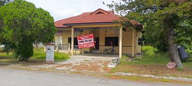 Bungalow Lot @ A Famosa Resort for SALE