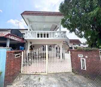 CORNER LOT Double Storey Terrace Taman Serdang Jaya, Seri Kembangan