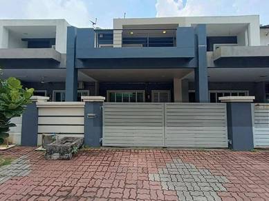 Freehold, Gated Guarded, Good Condition