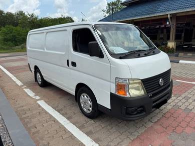 Nissan URVAN 3.0 PANEL (M)