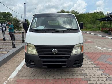 Nissan URVAN 3.0 PANEL (M)