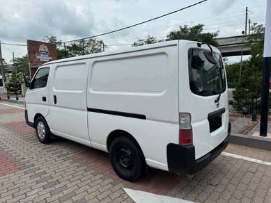 Nissan URVAN 3.0 PANEL (M)