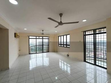 Freehold below Market price Mutiara Oriental Condo