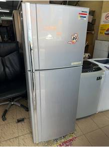 Peti Sejuk Toshiba good condition & well maintain