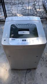 Mesin basuh LG 7.5kg good condition & well maintai