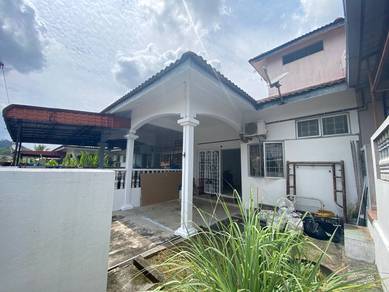 FACING OPEN Single Storey Lorong Mahkota Impian, Fasa 1, Puncak Alam