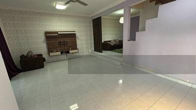 Jalan Mutiara Emas Austin Perdana @ Mount Austin