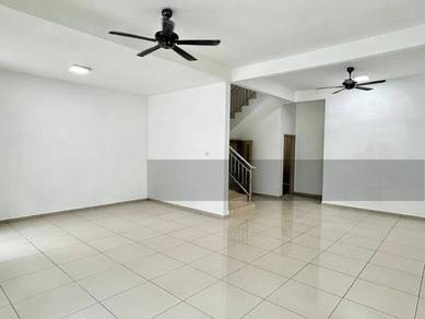 2.5 Storey Terrace House @ Taman Kempas Utama