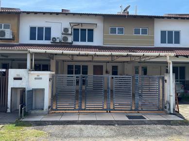 Double Storey Terrace House SP8 Bandar Saujana Putra