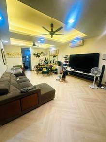 Beautiful Renovated Double Storey Taman Mutiara Rinching Semenyih
