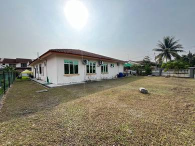 Semi-D CORNER LOT - Taman Ros, Ayer Hitam
