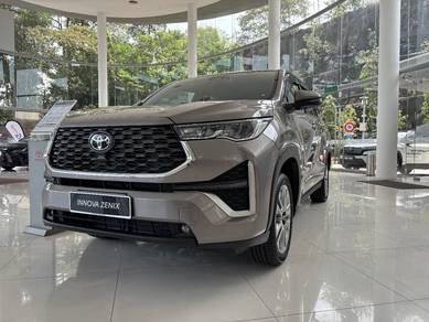 Toyota INNOVA 2.0 ZENIX V