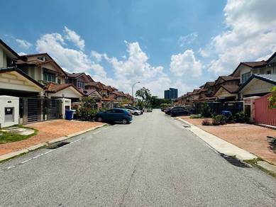 BOOKING FLEXIBLE 🔥 2 Storey Terrace Bukit Subang, Shah Alam
