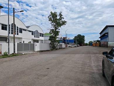 Taman Senai Idaman - 1.5 Storey Semi-Detached Factory (Corner) Sale