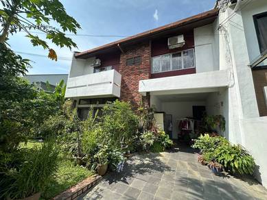 HOT AREA 🔥 2-STOReY SEMI-D JALAN ZAABA @ TTDI