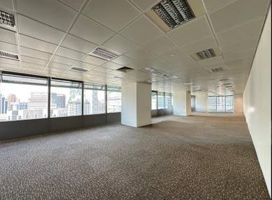 KLCC Partly Fitted Office for rent!