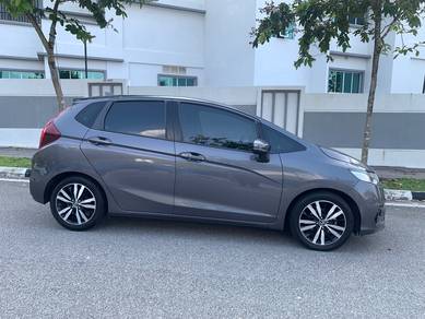 Honda JAZZ 1.5 V (A)