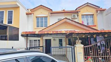 2 Storey Terrace at Bandar Bukit Mahkota Seksyen 2, Kajang For Rent