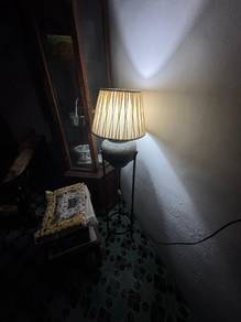 Lampu Hiasan Klasik