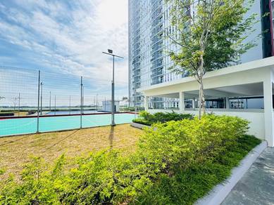 Freehold + Renovated Lakefront Homes Condominium Cyberjaya