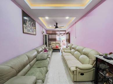 FULLY RENOVATED Single storey Taman Manikavasagam semenyih