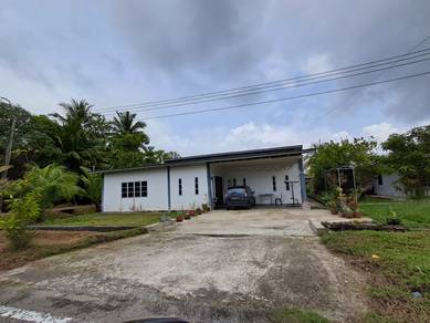Single storey Bungalow Demak Laut