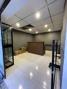 Commercial Space in Wisma Hopoh Shopping Complex For Rent
