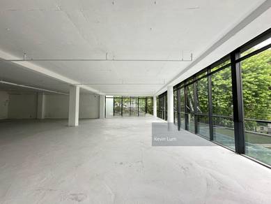 Ground Floor Retails for rent ! Corrner lot