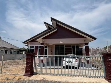 Banglo Setingkat Kg Pulai Serai Bukit China near to Bandar Dungun