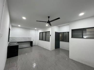Gunung Rapat Pekan Razaki 2 Storey House