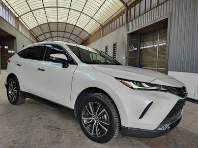 Toyota HARRIER 2.0 G (A) Black Interior BSM
