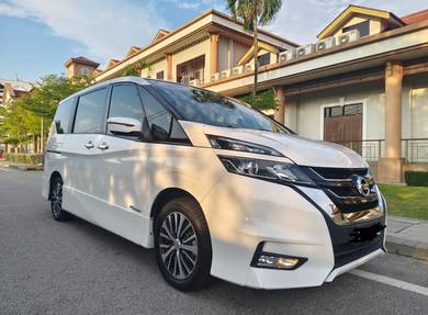 Nissan SERENA 2.0 S-HYBRD HGHWY STAR C26 (A)