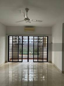 Pelangi Utama Condo @ Bandar Utama 1 Carpark Good Condition