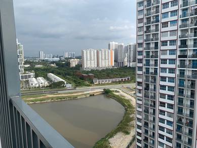 Partly Furnish  Lakefront  Homes Cyberjaya Hospital Cyberjaya MMU UoC
