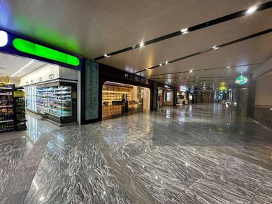 Ground Retails for rent in Dc Mall !