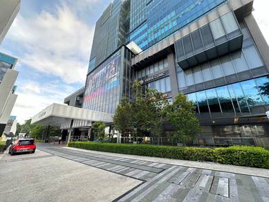 Ground Floor Retails! Facing Main Road! Good Visibility!