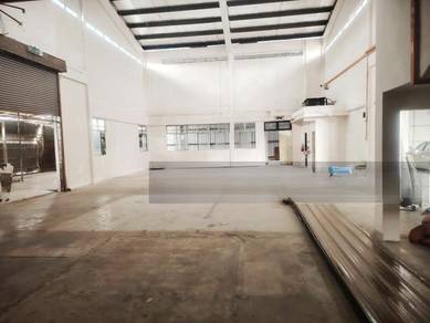 Taman Universiti - 1.5 Storey Semi-Detached Factory (Corner) for Rent