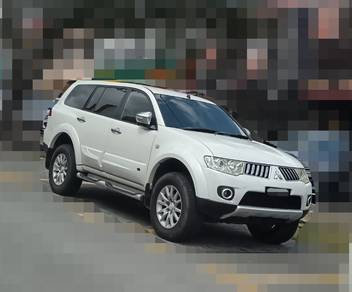 Mitsubishi PAJERO 2.5 SPORT GS (A)