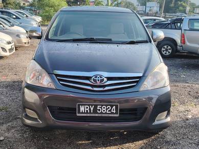 Toyota INNOVA 2.0 E (A)