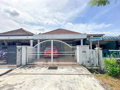 RENOVATED ‼️ Single Storey Taman Desa Ayer Hitam, Puchong